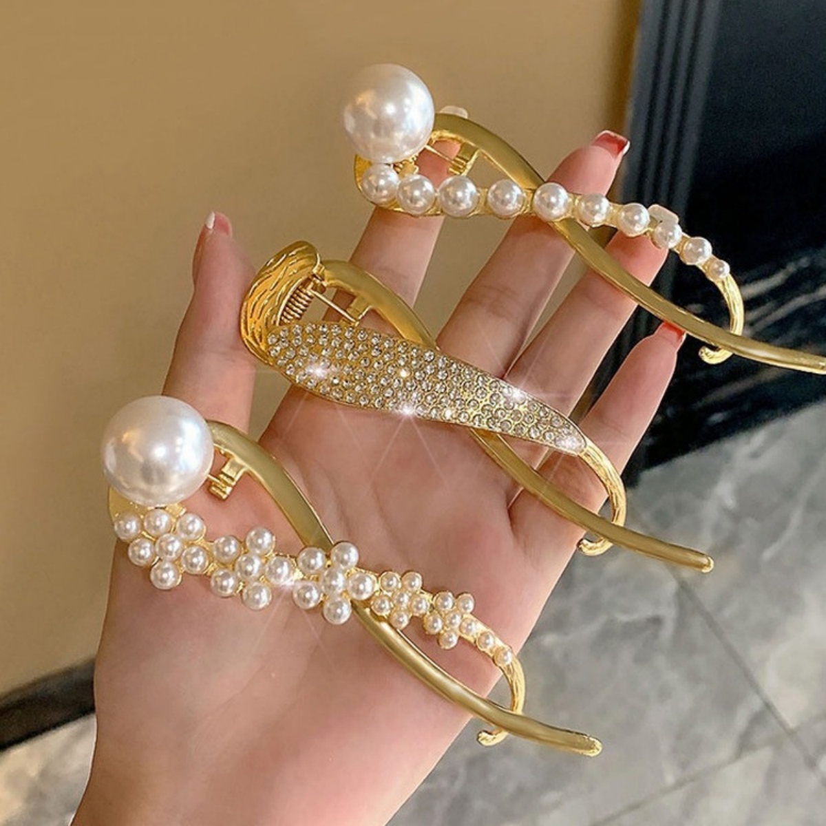 Elegancka brokatowa perłowa sp – The Korean Lifestyle recenzja i cena