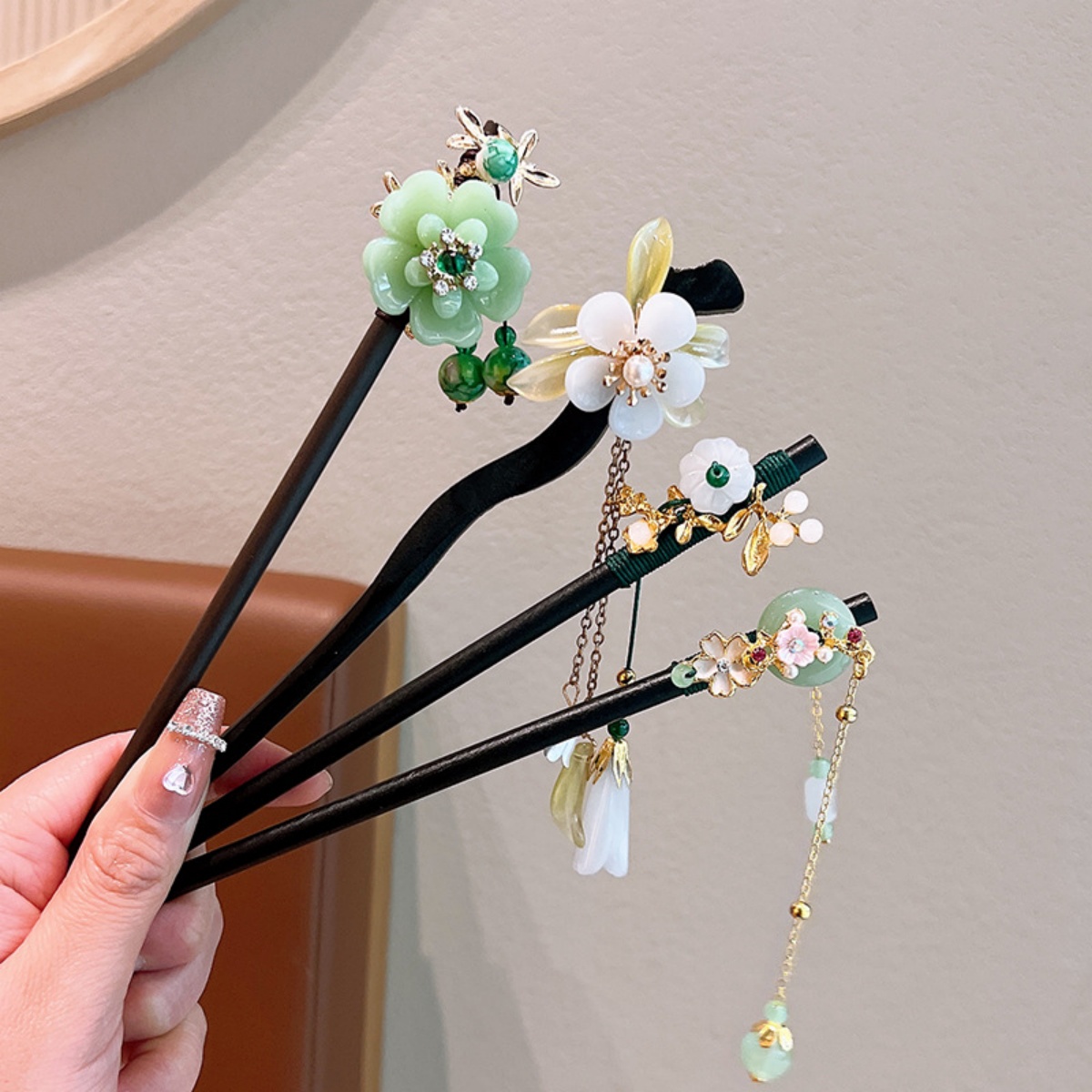 Wykwintne kwiatowe frędzle dre – Hanbok Hair Pin recenzja i cena